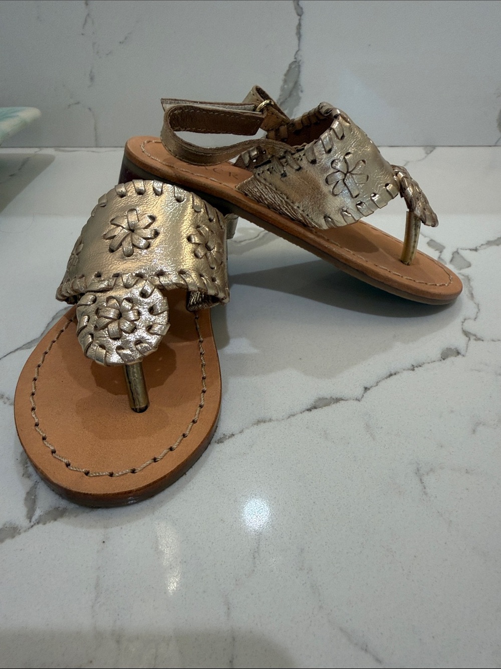 Jack Rogers Toddler Jack Sandal in Metallic Platinum Size 7 NWT
